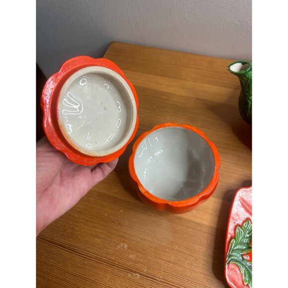 Vintage tea set ceramic tomatoe maruhon tea pot, sugar bowls and plate - Picture 8 of 8